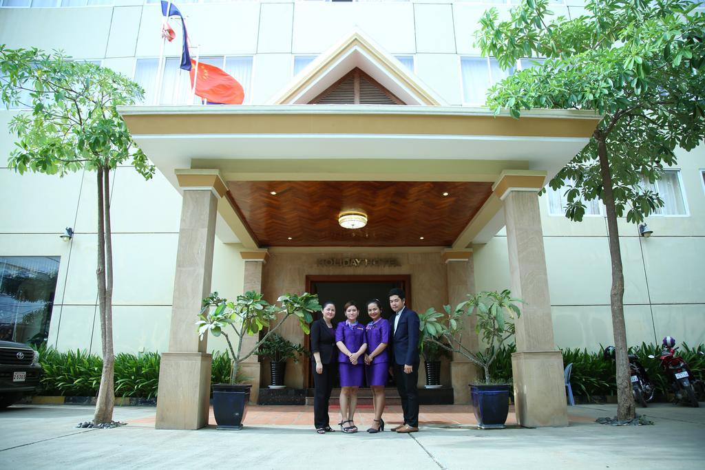 Holiday Hotel Battambang Dış mekan fotoğraf