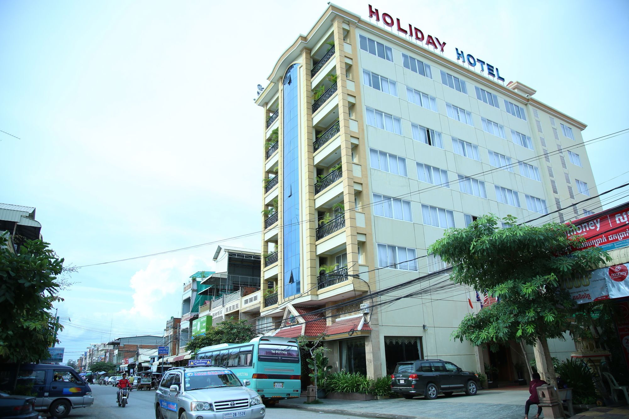 Holiday Hotel Battambang Dış mekan fotoğraf